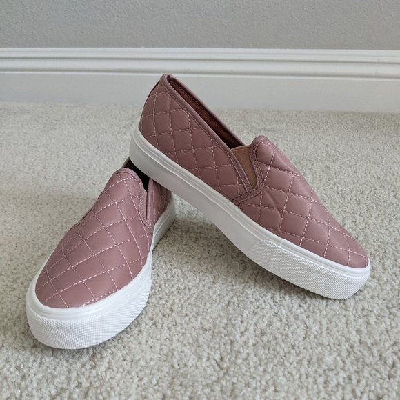 Jenn Ardor Shoes - NWOT Jenn Ardor slip-on sneakers, size 6.5